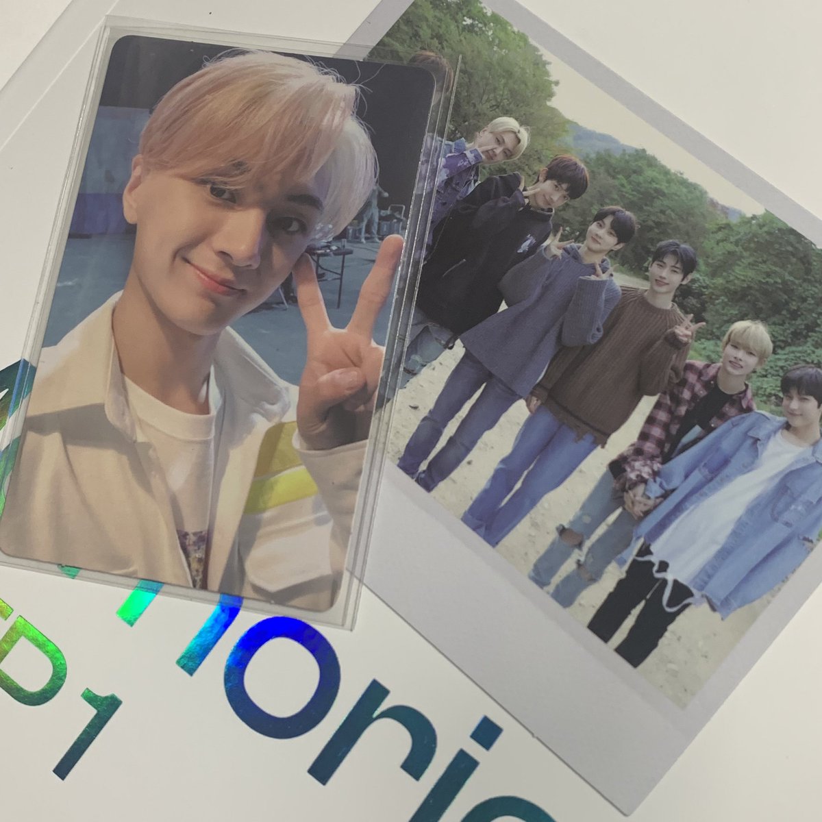 WTSKSN's tweet photo. โ ๐ @4JSCART #lyn_feedbacks
memo came home today ! thank u for hosting this tingi n being v responsive sa dms ! the pc n pola inside came home safe <3 the ob lang may damages pero the couriers fault nmarn i tink hehe thank u rin for d freebie na dvds !!! https://t.co/UlZ6WL4w3S