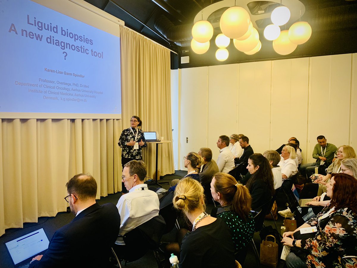 cancerphysicist's tweet photo. Lunch meeting for the @PROTECT_trial consortium. Now open for enrolment! And a multitude of ongoing and planned associated research - RT planning & delivery, translational studies, health economics, etc. #ESTRO2020 #protontherapy #medphys #radonc https://t.co/PkneJs0WGP