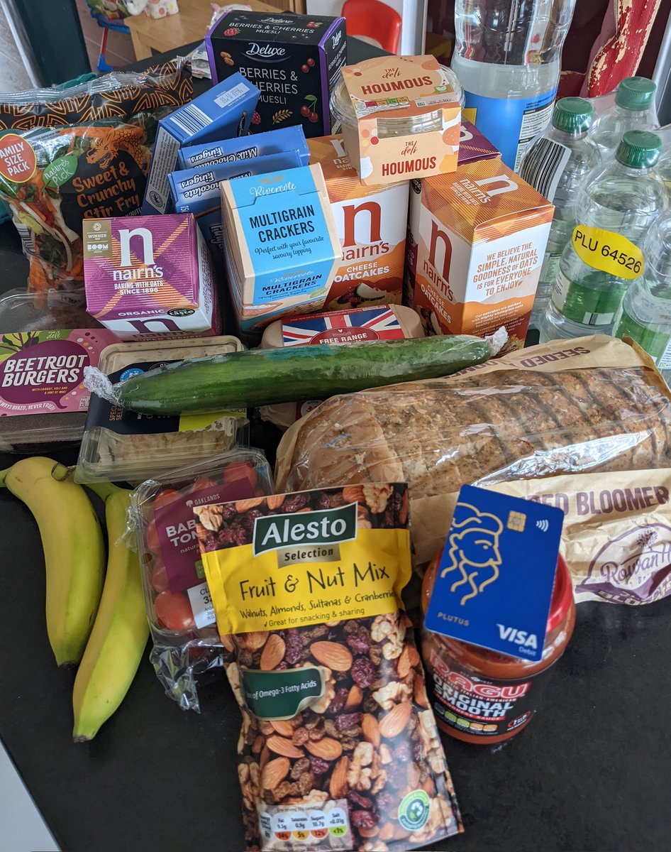 expodentials's tweet image. $plu done it again, here's my combined monthly Lidl and Aldi haul, total cost to you @plutus customer, that'll be just £1.34 #inflationhedge NB: I wonder if that's my target $PLU balance forecast on the bottled water....? Get your @plutus card today and start earning!