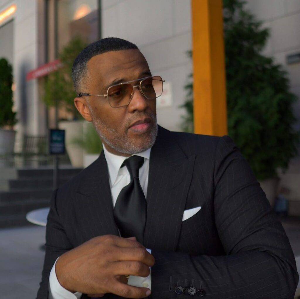 MrSavannahblack's tweet photo. You #304's that started trying to better yourself by exercising, losing weight, being feminine and leaving the #pookieandrayray's are happy #KevinSamuels died so you won't have accountability and can get back to your destructive ways. Ya'll really are the incarnation of JEZEBEL! https://t.co/oikt1ftXlL