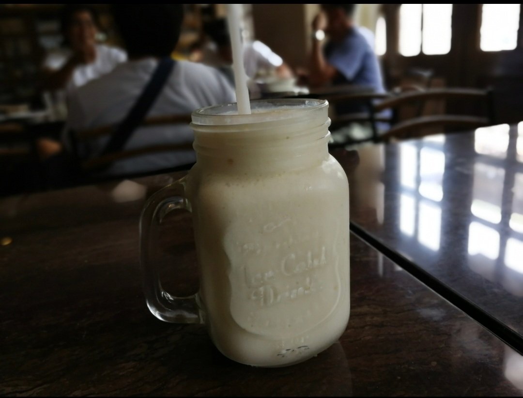 yuhoshide's tweet photo. 今日は #ココナッツの日 らしい🌴 #Buko #BukoJuice #BukoShake #ココナッツ #ココナッツジュース #ココナッツシェイク https://t.co/11bvNALfHv