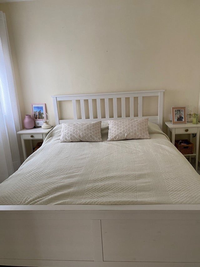 ChipionaOnline's tweet photo. Vendo "Cama completa con colchón y cajones de 1,60x2,00mt" en #wallapop https://t.co/yExw9CFaLM https://t.co/Zf6Zv9mVFe