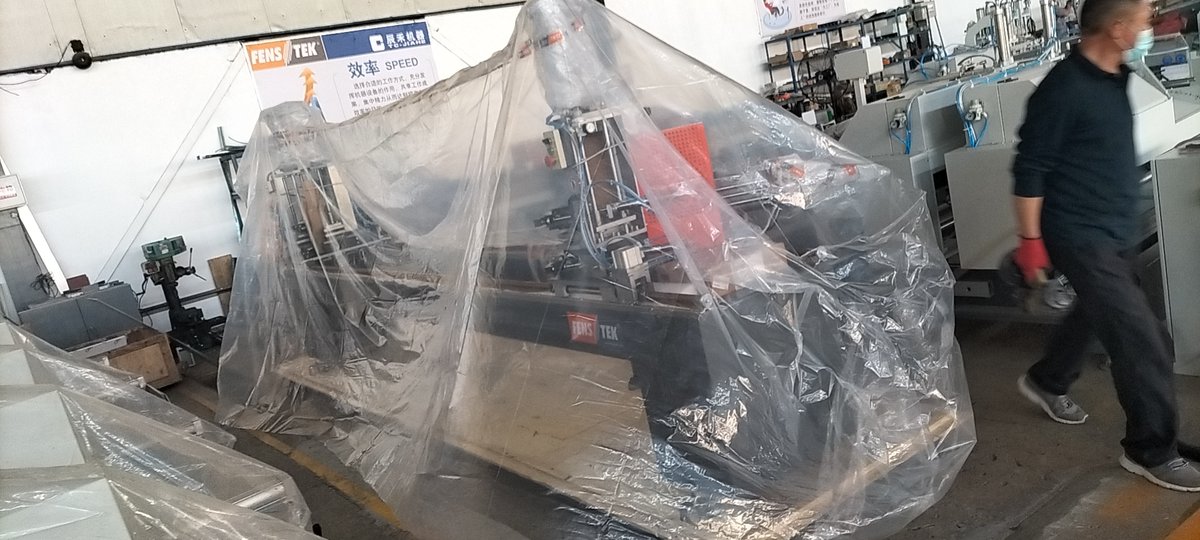 fenstek's tweet photo. Fenstek New Shipment Delivery: specially designed laminated profile seamless welding machine HW2S260, very nice welding result 
#weldingmachine #upvcmachine #vinylwindowmachine #fenstekmachinery https://t.co/effzWRgJ0A