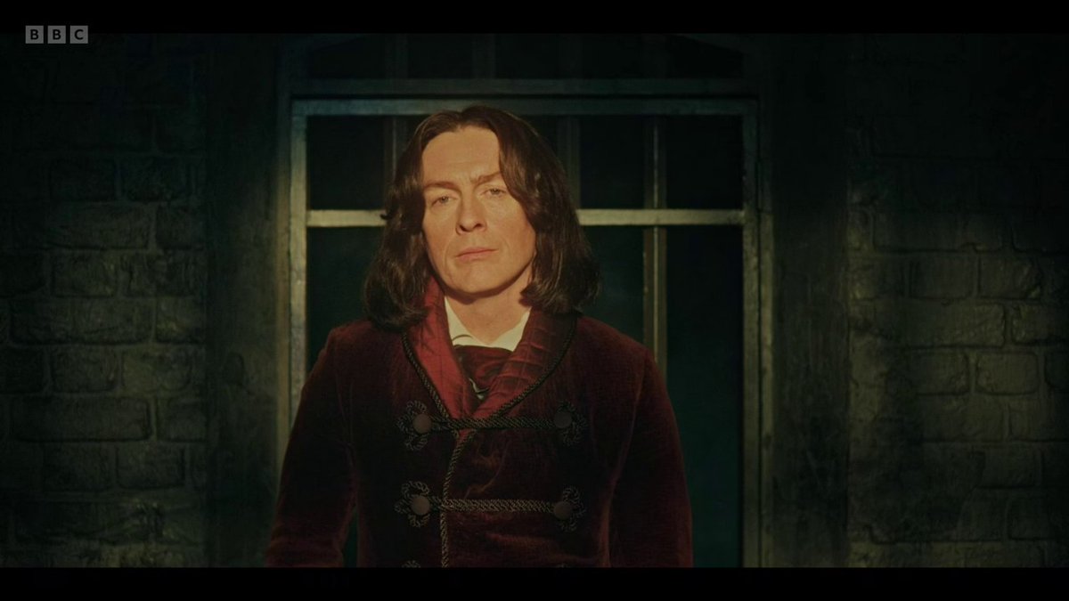 Tiofrean's tweet photo. I shall counteract! A regal Oscar as a companion piece to @tobysnews sad one!
Happy #Caturday folks! ❤️❤️❤️
#PrisonerC33 #OscarWilde #TobyStephens https://t.co/uUUUshqgqr