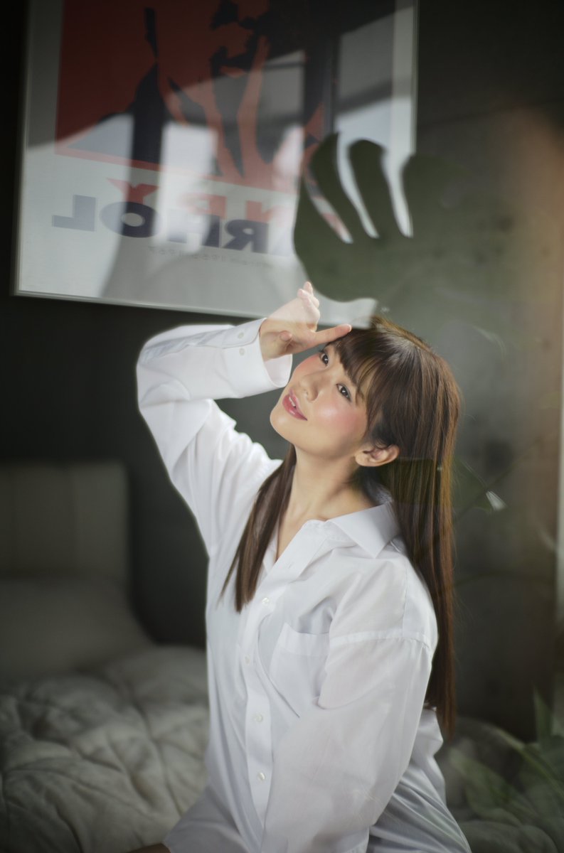 ohisaboh's tweet photo. 2022.5.7
スタジオ：85スタジオ

Model：めめ猫妖怪さん (@memeneko2525)

朝のひと時的な感じ。。。

Leica M10-R
7Artisans 50mm F1.1

#めめ猫妖怪
#ミニコレ撮影会
#ポートレート
#写真好きな人と繋がりたい
#ファインダー越しの私の世界
#撮って出し
#TORUNO https://t.co/ycUY5onR11