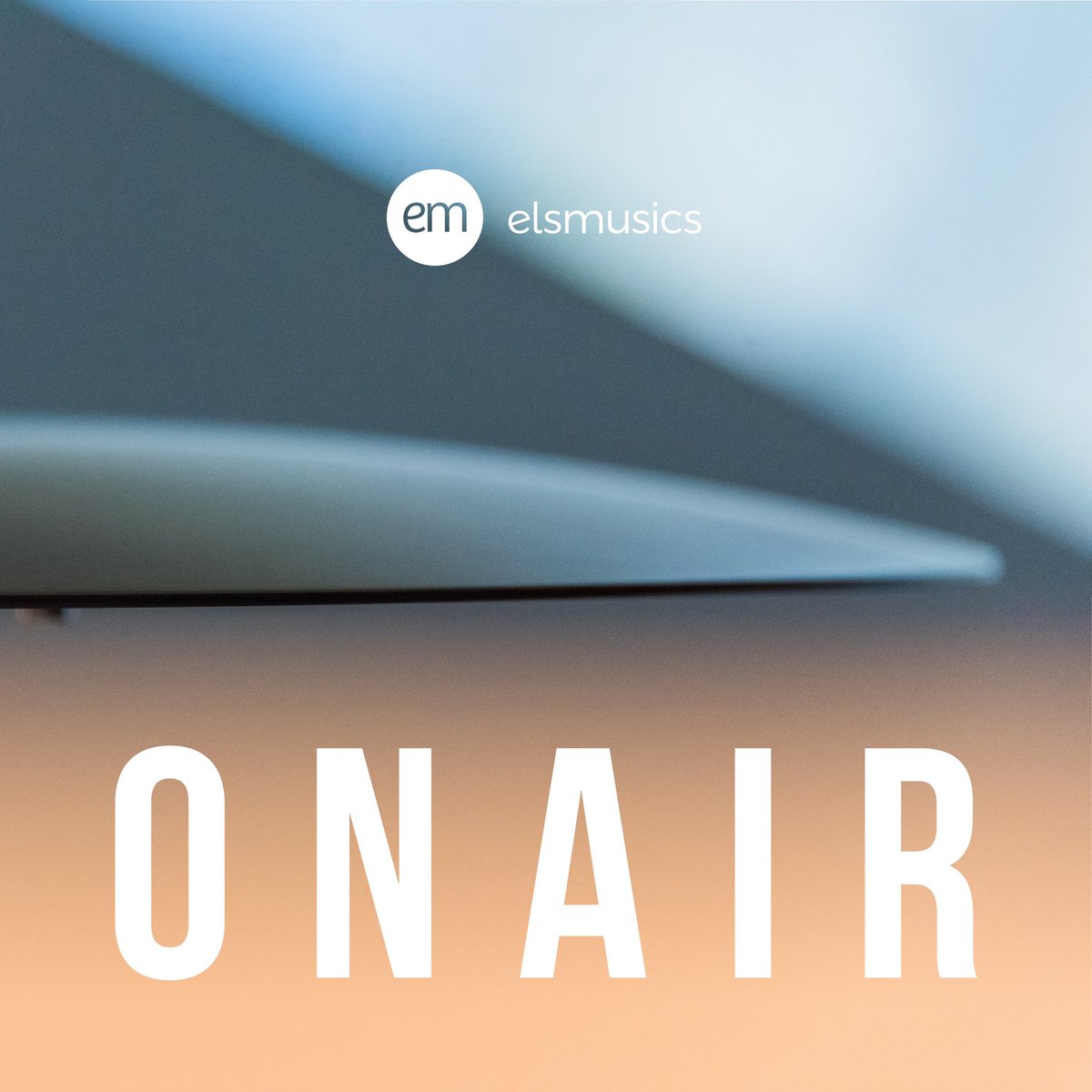 elsmusics's tweet photo. Let's play this! 🤠🎧
https://t.co/mYB9gihtDq
—
#beats #musicians #beautiful #musicproducer #musician #art #producer #musicproduction #photooftheday #instagood #records #love #soundcloud #studiolife #life #recordcollector  #artist #photography #vinyl #CoolJazz #TripHop #Chill https://t.co/SXDDoaMwnT