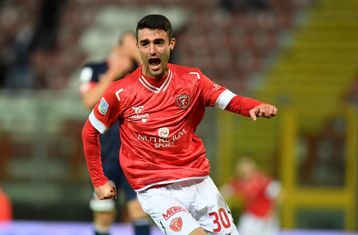 ACPerugiaCalcio's tweet photo. Wow! che bel risveglio! 🤩
Fantastici ragazzi! 💪
#PerugiaMonza @Lega_B #SerieBKT #PERMON https://t.co/H4wIm25kjK