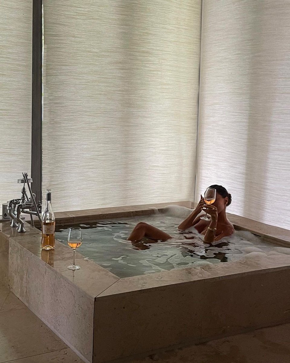 _annnsophie's tweet image. weekend plans