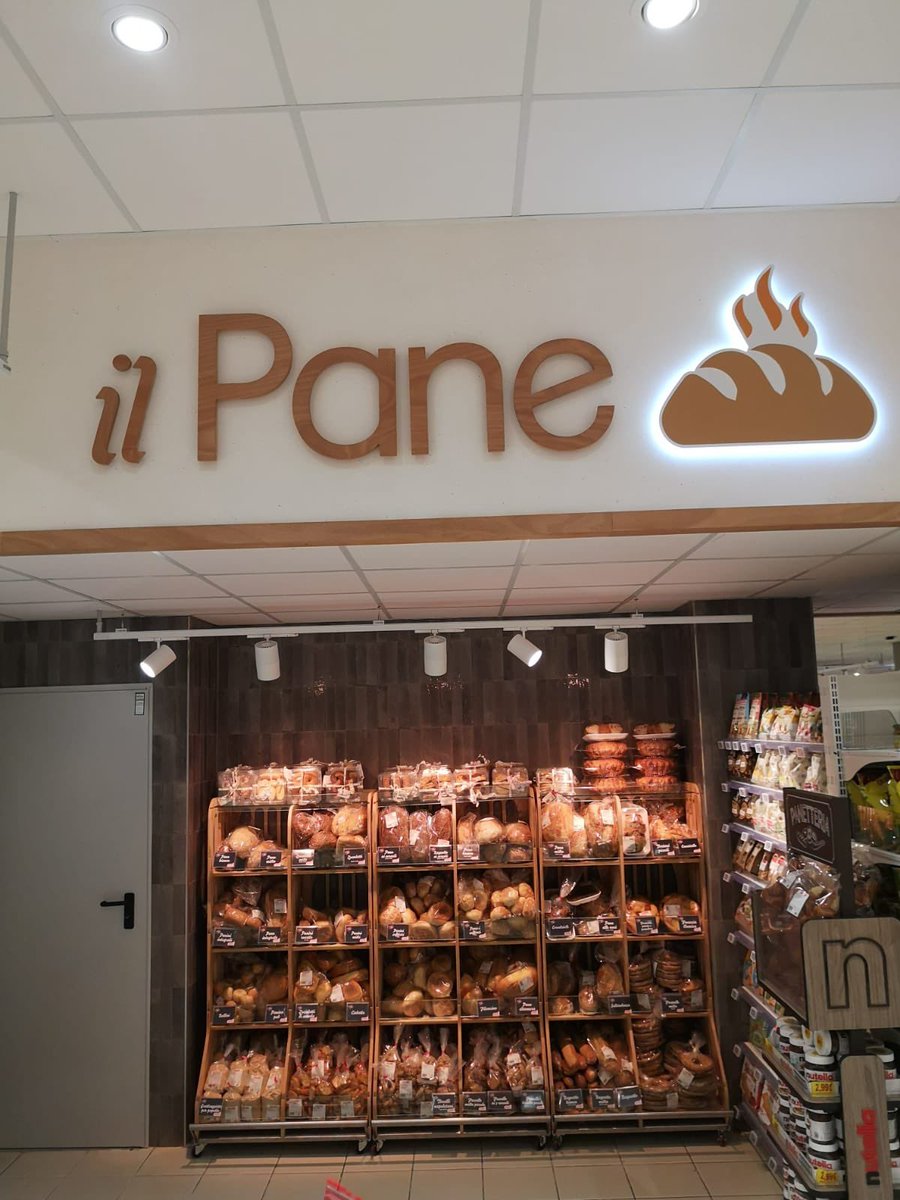 Fare le cose vecchie in modo nuovo – questa è innovazione.
(Joseph Schumpeter)
La famiglia Piccolo inaugura oggi una nuova boutique alimentare a Pomigliano d’Arco. 
Innovazione allo stato puro, per i Maestri del retail campano. Orgoglio di <a href="/GruppoVege/">Gruppo VéGé</a> 💪🏻😎
#retail #food #leader