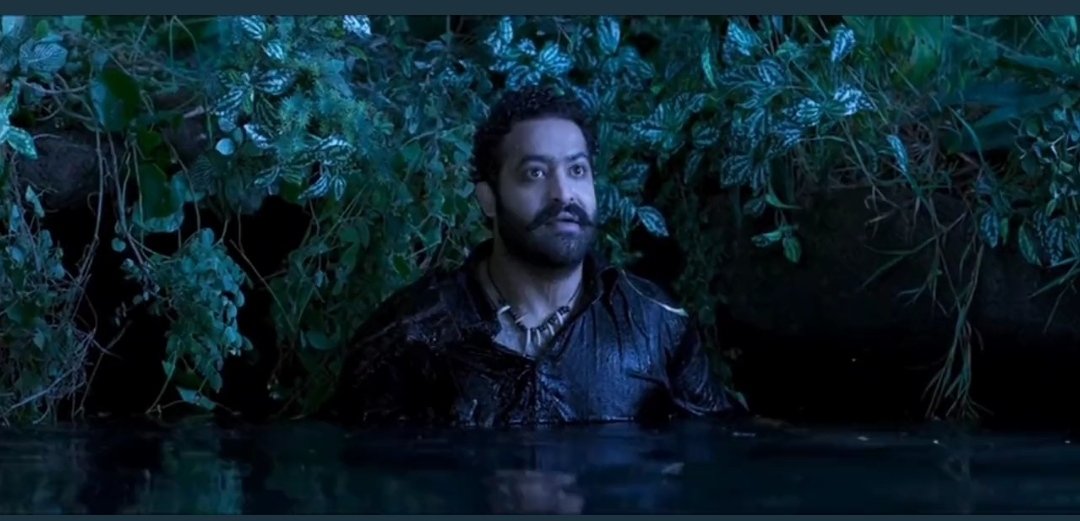 FSJHTBLVEAAPPLR?format=jpg&name=medium