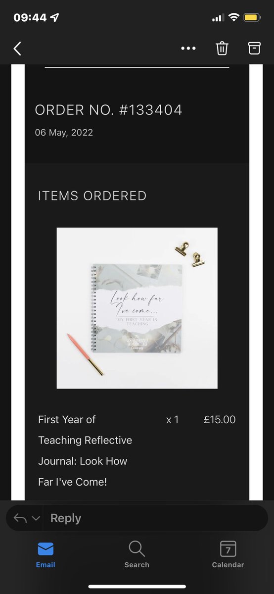 My mum ordered me the gift I’ve been after for ages as a way to say well done for getting my ECT Job 🥹🥹🥹 Cannot wait to use this to record all of my memories from my first year of teaching! ❤️🥰 <a href="/TPositiveTC/">Positive Teacher Co.</a>