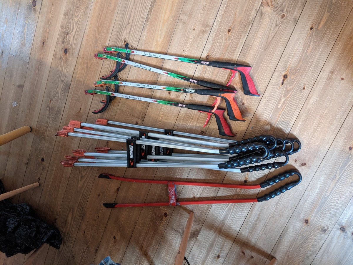 LowHeatonCA's tweet photo. The team at Heaton Litter Pick are arranging a #volunteer #litterpick at the @urbangreenncl City Stadium on:

Sunday 22nd May 2022 at 10.00am.

If you've got an hour, or even just 30 minutes, it's amazing what a difference we can make working together.

We can loan you equipment https://t.co/1CfaZWkzP5