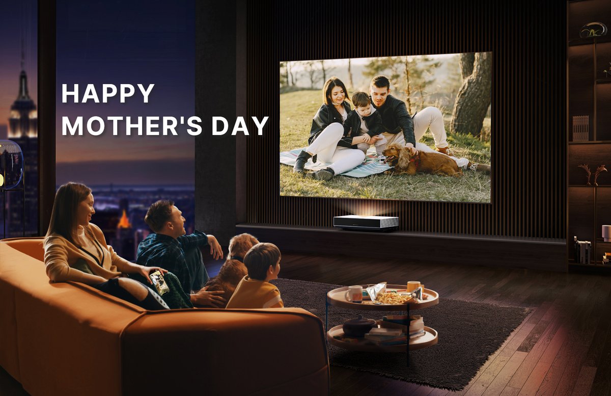 formovie_tech's tweet photo. #FormovieLife | There are many kinds of beauty. Mom is one of them.
Happy Mother's Day to all mothers!
#mothersday #mothersday2022 https://t.co/qQeAXwveun