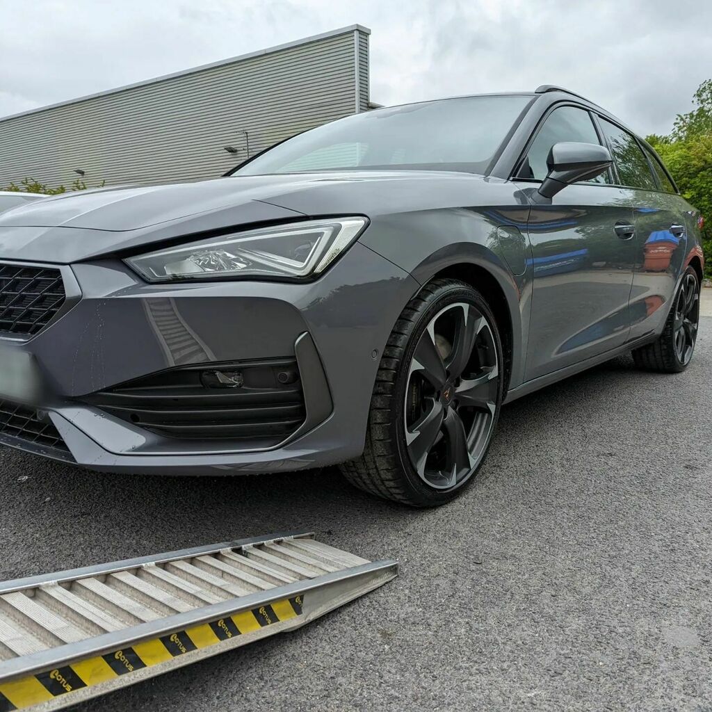 Neilsautoserv's tweet photo. Very cool looking Cupra Leon Estate plug-in hybrid. 🔋🔋 Customer had been waiting since last July 😳🤯 for this to arrive so was very happy to finally see it. 

Unfortunately with the current situation these sorts of lead times for new cars are commonpl… https://t.co/PyRhUEPBHq https://t.co/L0V5FOpT7F