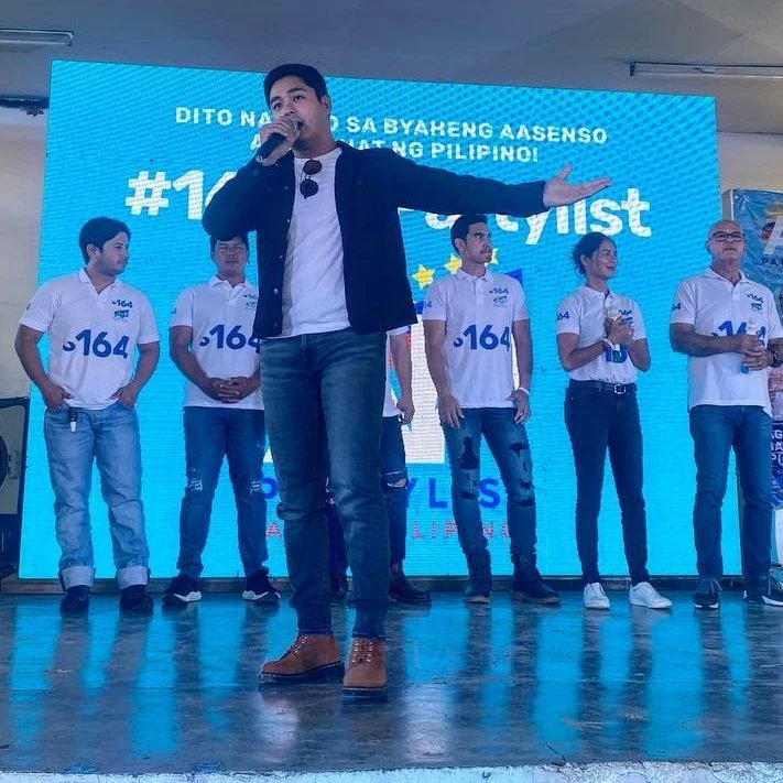 graciapearl's tweet photo. #Repost @cocomartin_ph with @let.repost
• • • • • •
Kami po ang @appartylist 164 sa balota! Huwag po tayong malilito. 164 po tayo sa balota! Maraming Salamat po!
#164APPartylist #Team164 #TaskForce164 #CocoMartin @appartylist @repronnieong @b617management https://t.co/bzoz1tEML3