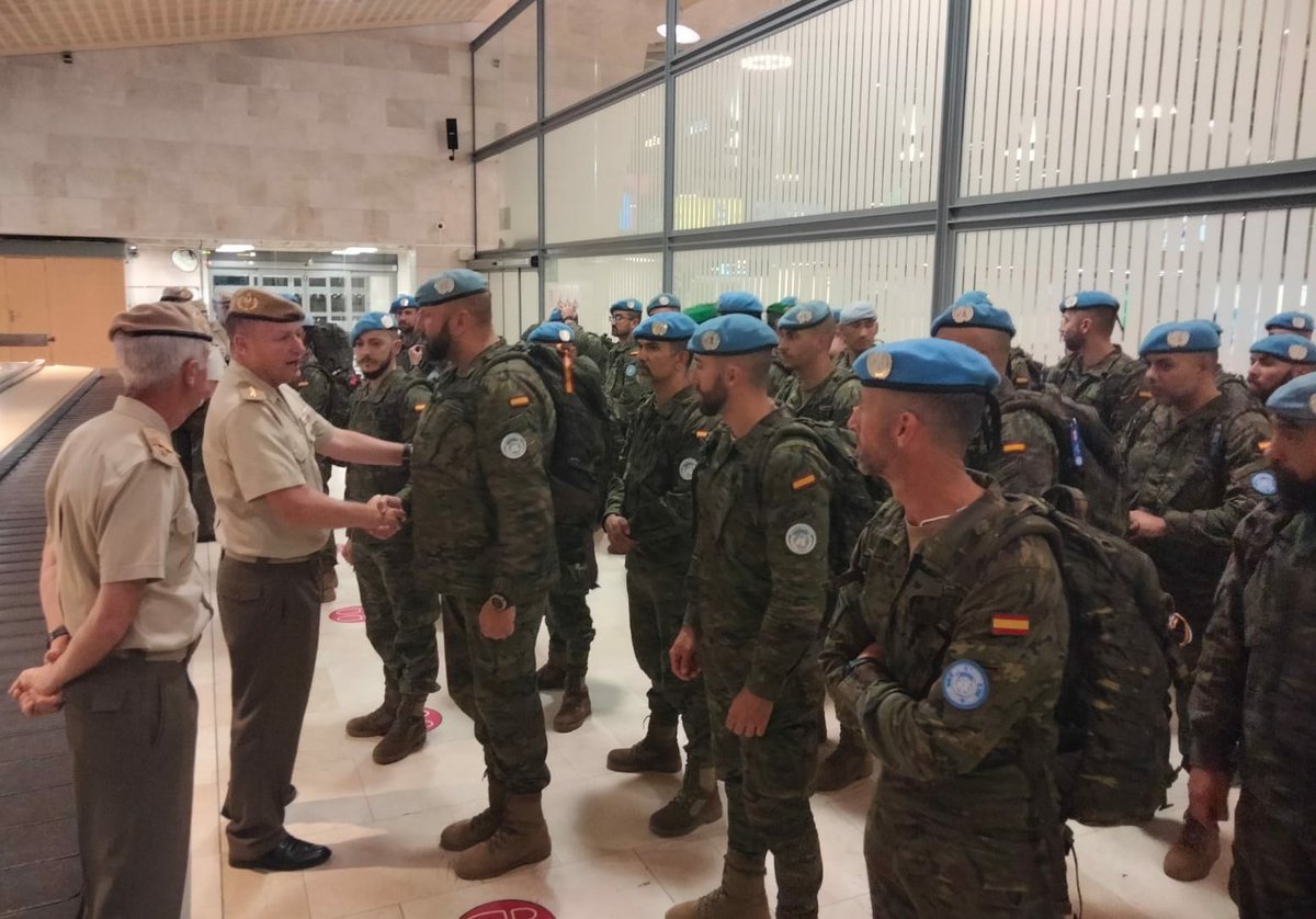 MCANA_ET's tweet photo. Llegada anoche a los aeropuertos de #GranCanaria y #Tenerife de los militares del @MCANA_ET que componen la primera de las tres rotaciones de regreso del contingente BRILIB XXXVI, tras 6 meses cumpliendo su misión en #Líbano bajo el mandato de la ONU.
¡Bienvenidos y enhorabuena! https://t.co/OCvf96wYsg