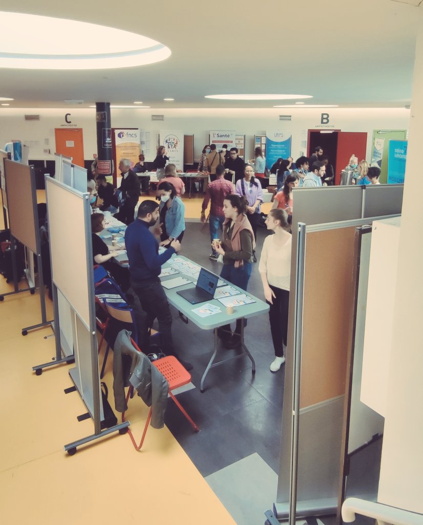 SRPIMG's tweet photo. Première édition du colloque des futurs généralistes franciliens organisé par et pours les #internes franciliens de médecine générale 💥 #CFGF https://t.co/1CY9h82pr0