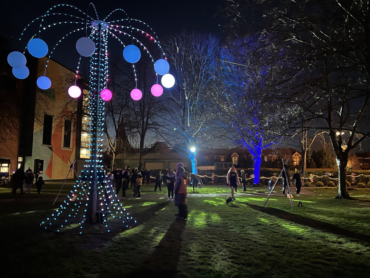 BusinessNK's tweet photo. Share your feedback on the #RiverLight festival
The @hubsleaford are in the process of evaluating the event and would love to hear from businesses in #Sleaford.
Please share your feedback by completing the survey: https://t.co/wHRWpNxJn8 https://t.co/h2j3WbRCki