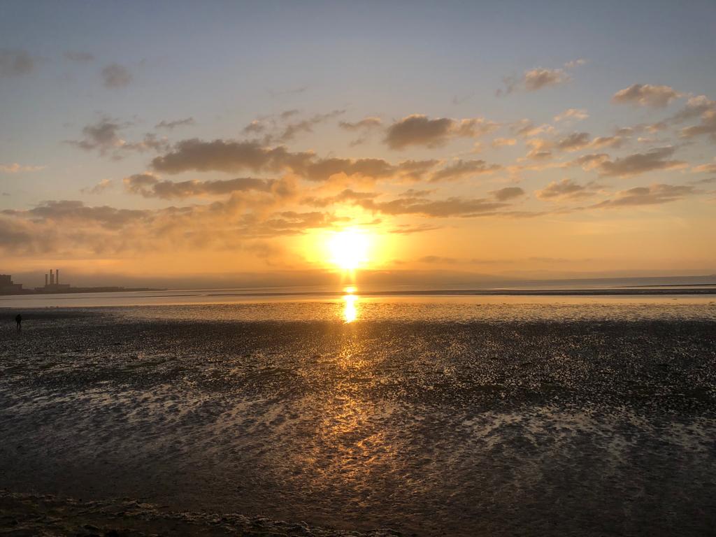 Singing our hearts out early this morning for #DIL2022 lovely to see  so many out supporting <a href="/PietaHouse/">Pieta</a> . Well done to all involved
<a href="/chrisandrews64/">Senator Chris Andrews #stopthegenocide</a> <a href="/SandymountD4/">Sandymount D4</a> 
A few #Sunrise photos from members @catherinemlmcg and Deirdre
"Another sunrise, another new beginning"