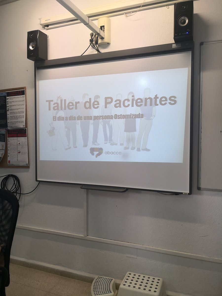 PacientesABACCO's tweet photo. II taller de este año en el @cifpfbmoll a los alumnos de #TECAE. Un placer y gran implicación de los alumnos. Nuestra visión como pacientes. Gracias por la invitación. https://t.co/3e9X24Bj0D