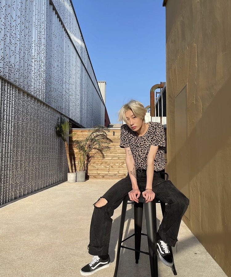 Aixxva's tweet photo. When in doubt, ride it out. 🛹 https://t.co/6DEJFukISd