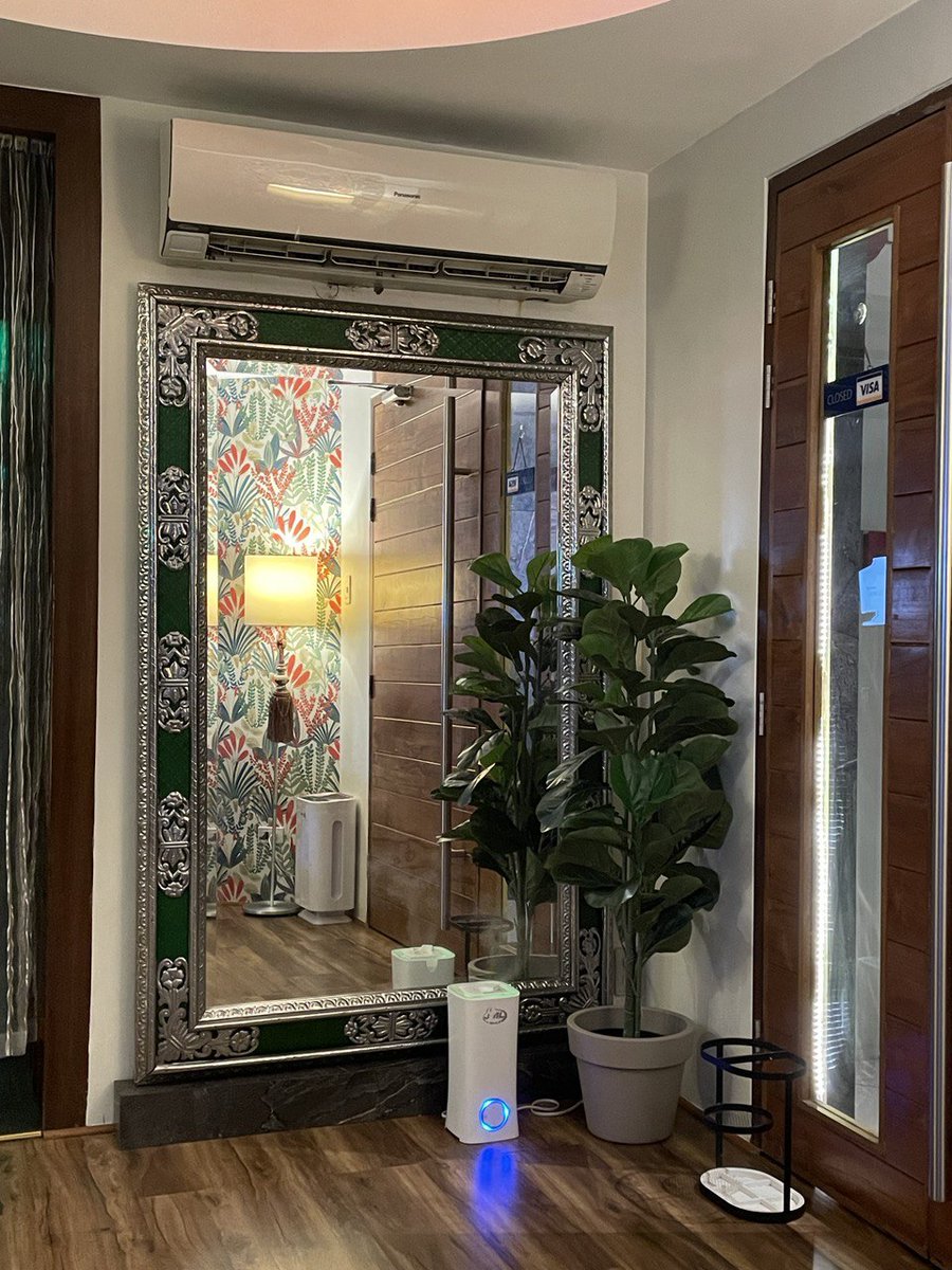 Urtagaurad's tweet photo. Mirror mirror on the wall! πͺ who is the luckiest guy kagabi??? Char! ππ
#sevendragonspa
#AlphaMassage #AmistadSpa #DynastySpa #FahrenheitPH #Hopemed #InfinitySpa #NYSpa #SevenDragonsSpa #Waterleaf #Wensha #YugenSpa #spaventurers #spagoer https://t.co/hVNlfy6JNN