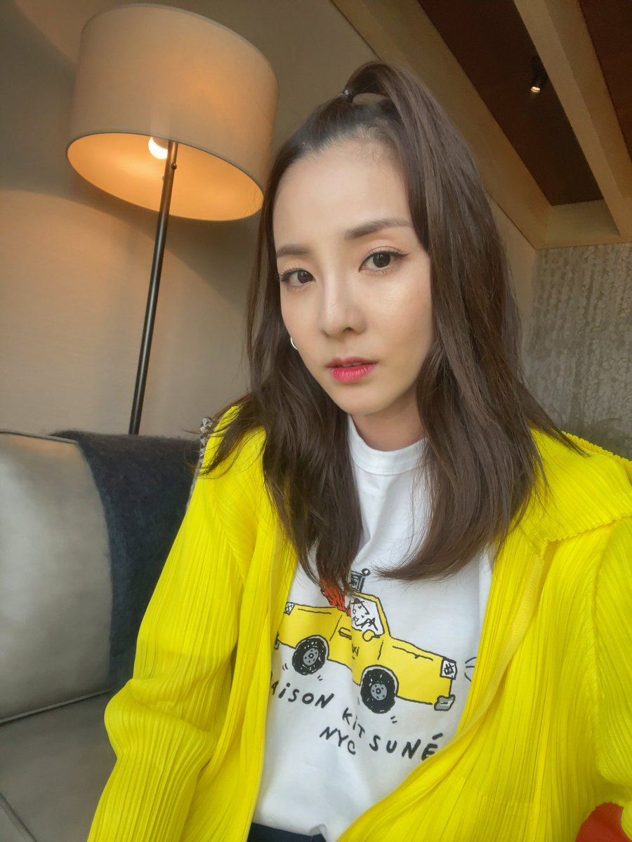 krungy21's tweet image. 노랑색 + 사과머리 = 다라 ㅋㅋㅋ