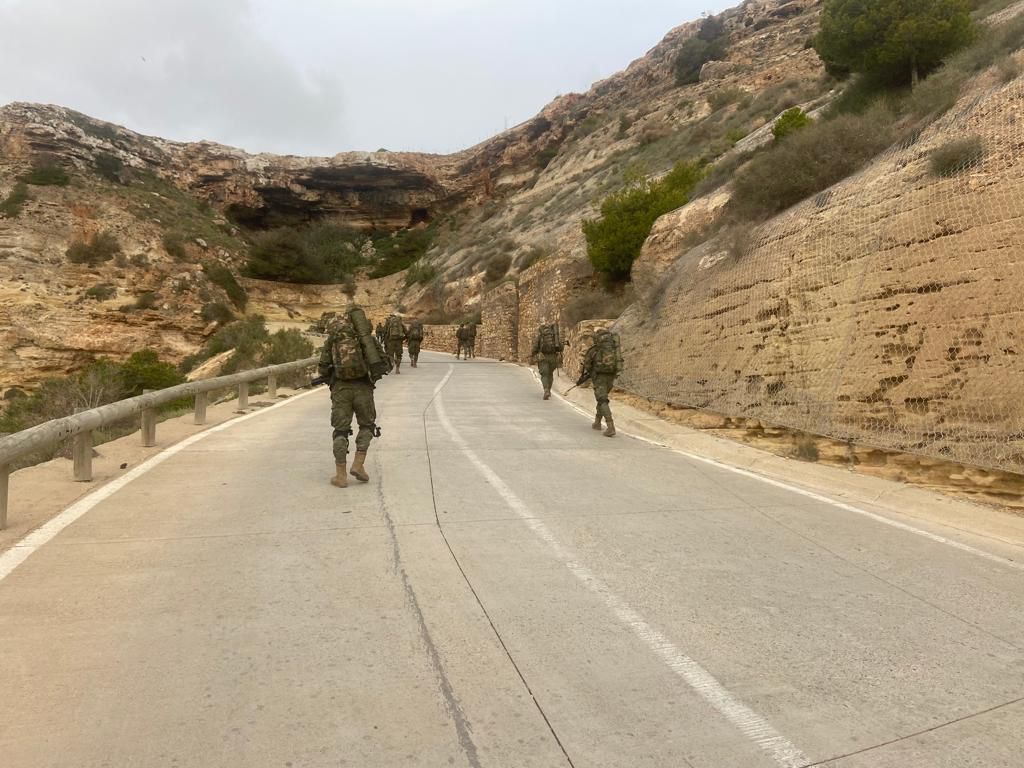COMGEMEL_ET's tweet photo. Los legionarios del 2° ciclo 2021 del CEFOT n°1 incorporados al #TGC1 se encuentran realizando su fase de adaptación a la unidad, perfeccionando su instrucción individual."Jamás un Legionario dirá que está cansado, hasta caer reventado; será el cuerpo más veloz y resistente". https://t.co/zbYATSniR1