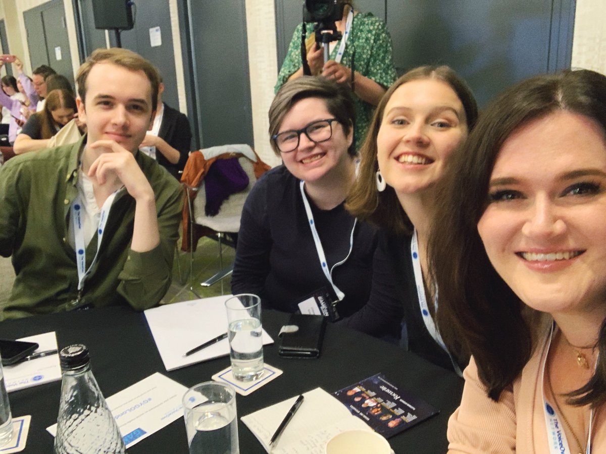 Had an amazing time in London yesterday! It was so great getting to finally meet so many VAs that I've spoken to for the past 2 years in person, and to get to meet some absolutely amazing industry professionals!

Thank you so much to <a href="/NetworkVO/">The VO Network</a> and <a href="/RachaelNaylor/">Rachael Naylor</a> for the event!