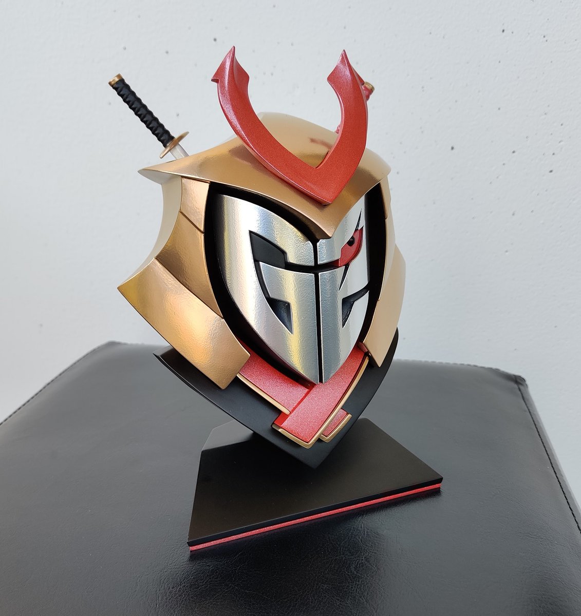Tiizan1's tweet photo. After AleksiB joined to G2 I wanted to rework my original G2 3D logo. It's now bigger, shinier, cooler...
Best of luck to @G2esports in Majors! 
#G2ARMY #G2WIN #G2Fanart #PGLMajor https://t.co/vnPM1wgz4c