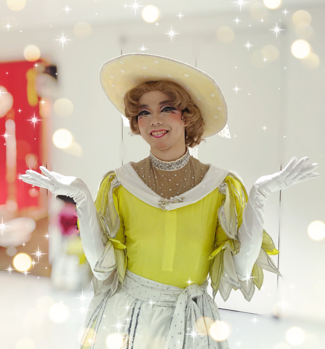 lacageJP's tweet photo. ウェスタ川越での埼玉公演初日
無事に終演いたしました✨

上品なレディ、モニク役の #渡辺崇人 さんのフィナーレ直前の1枚📸
カンカンの最後、ピルエットを優雅に舞っています♪

明日はいよいよ13時公演で
 #ラカージュオフォール 大千穐楽を迎えます‼️
皆さまお待ちしています😊

#ラブフォーエバー https://t.co/fyZpZ1IPFo