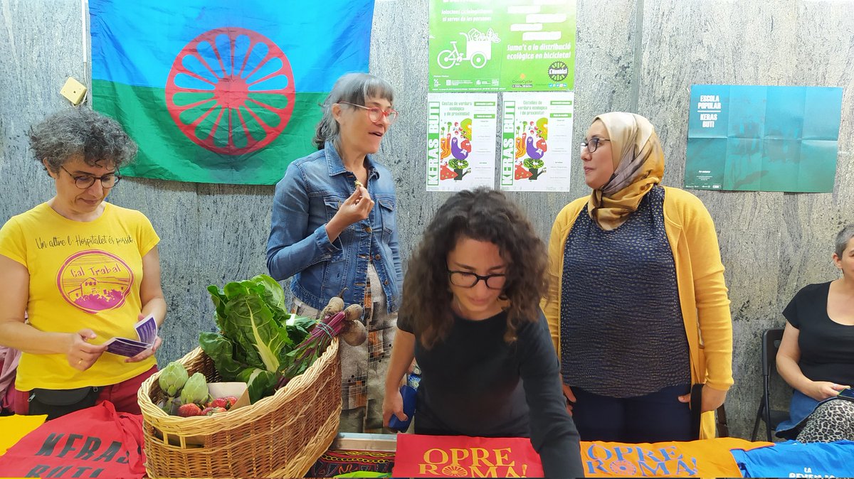 lafundicio's tweet photo. Avui som a la #FESLH 2022 al Mercat del Torrent-Gornal compartint la jornada amb altres projectes de l'#ESS de #LHospitalet. Cada cop més nombrosos gràcies a l'impuls de la @xeslh i @La_Collectiva https://t.co/xpkRMY9d3V