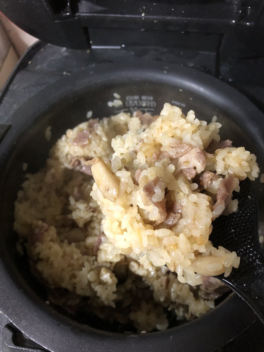 豚肉の炊き込みご飯でした
味薄くなってしまった 