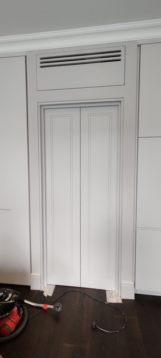grandskillsuk's tweet photo. Double sprayed doors installation with Aircon grill 
@doorinstallation @spraypaint @aircondition @fitting @london https://t.co/muvztypdNS