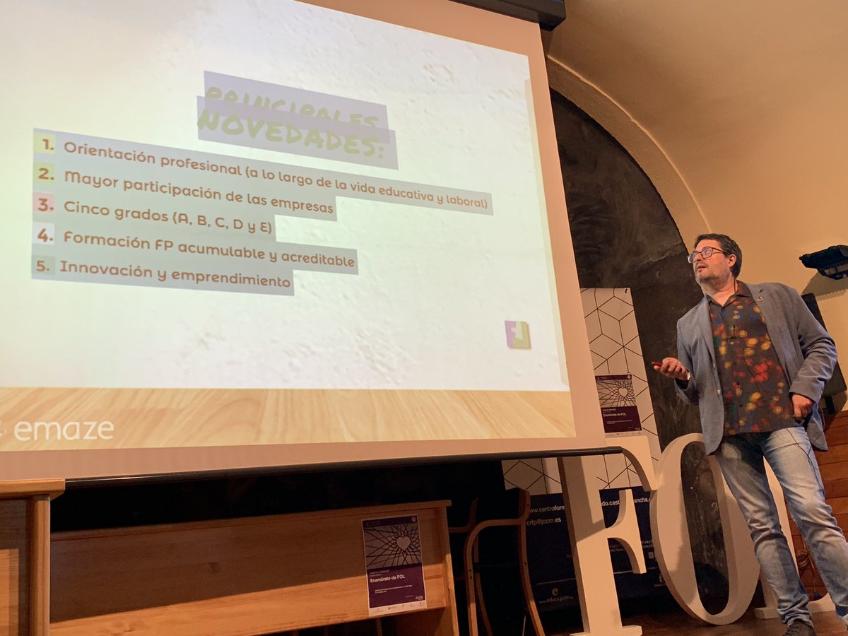 fol_monica's tweet image. @antonio_guirao nos explica  las novedades de la #leyFP #anproFOL #ENAMORATEDEFOL