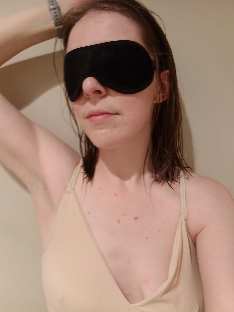 Xo_SinfulBella's tweet photo. https://t.co/aDIN6qKBl9 blindfolds #blind #cannotsee #blindfold #milf https://t.co/eoJj9WX2cb