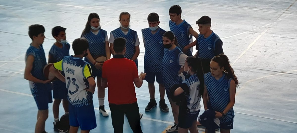 cdsanestanislao's tweet photo. CADETE BALONCESTO
CDSEK 3-6 BEJAR
#CDSEK #LaNuevaEraAzulona
#NuestroEquipo https://t.co/qahiCnv2S3