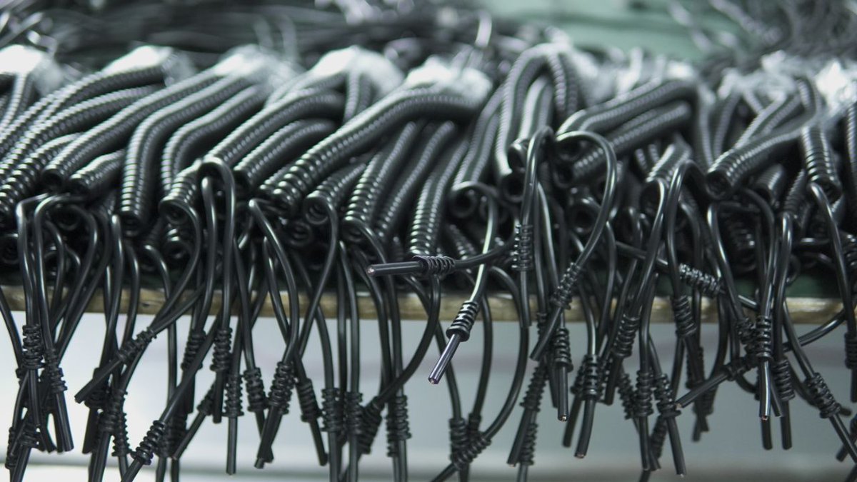 Yeming_Nine's tweet image. Yeming's traditional product line: vehicle and ship connection cables, this coiled cables has been in the production line for more than ten years. #damavo #coiledcables
I am grateful to customers for their care and support over the years

more at : cableym.com/power-cables.h…