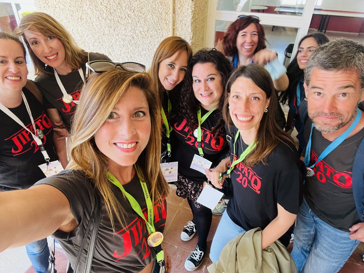 Como molan nuestras camisetas 🎽 de las #JIPAtq #JIPAtq20 😎
<a href="/JorgeManzanoLag/">Jorge Manzano Lagunas</a> <a href="/Nakaraia/">La ventana azul de Naza</a> <a href="/miaula2punto0/">miaula2.0</a> <a href="/tenbuendia/">Tania Garcia-Medina</a> <a href="/EElenaespinosa/">Elena Espinosa</a> <a href="/Teremelilla/">Tere</a>