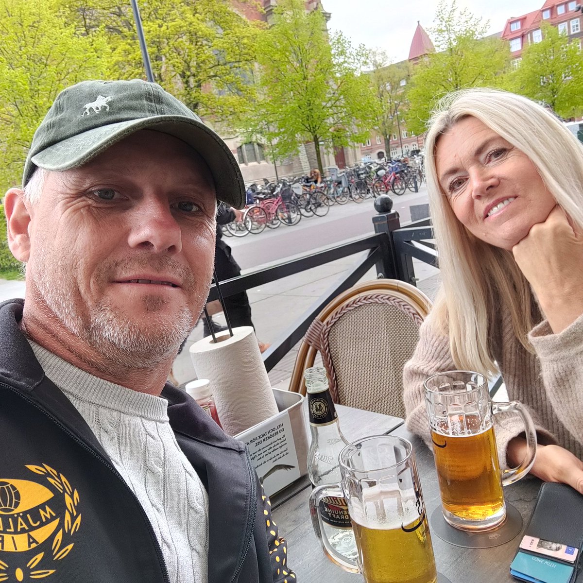 johansson_69's tweet photo. Nu laddar vi för tre lätta mot Malmö ⚽🍻💥 https://t.co/9USbJHRPaq