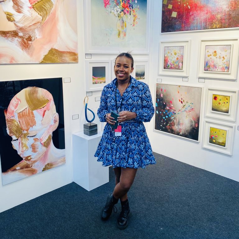 DegreeArt's tweet photo. • Day 4 at the fair 🤩 • Come visit us on stand F4 • DM us for tickets 🎟 • There is a free shuttle bus 🚌 from Hampstead Tube or it’s a lovely 10 minute stroll 🌳 over to the Heath • Sending best wishes for your weekends! • ☺️ #artfairs #artcollecting #discoverart https://t.co/dlu2d94qjz