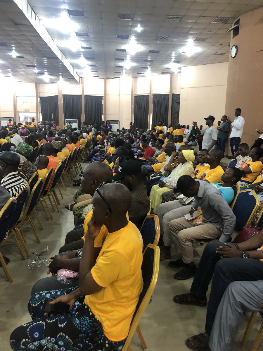 olusogaowoeye's tweet photo. The activation of the Osinbajo Grassroots Organization in Lagos ongoing. Grassroot leaders across the 57 LCDA and wards are undergoing inauguration and training. The post-ticket phase has commenced. https://t.co/47WRjT1mQ5