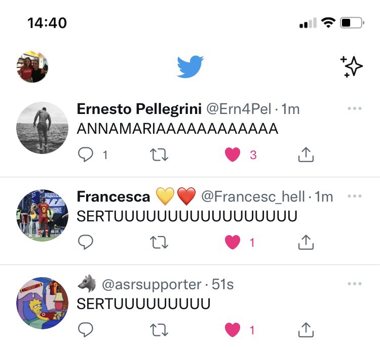 GabSimASR's tweet photo. La mia tl è superiore. @ASRomaFemminile #RomSam #SerieAFemminile https://t.co/gBBW1bVuLJ