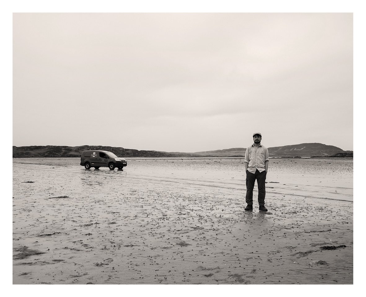 DocuScotland's tweet photo. We’ve enjoyed working with @craig_easton this week as part of the #DocumentScotland #photography team delivering our #ShowUsColonsay event.

We’ll be showcasing the work made by Craig and our community photographers at our Salon Evening tonight on #Colonsay.

@CreativeScots https://t.co/2jZnnL8gLQ