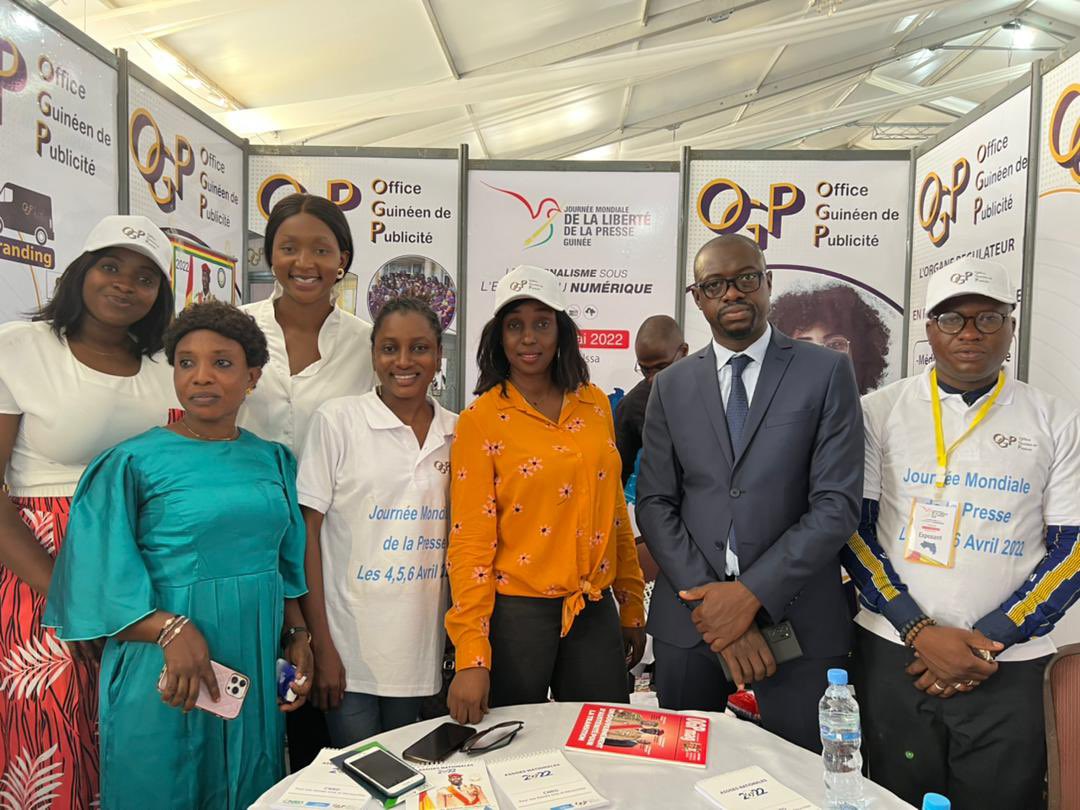ogpguinee's tweet photo. FIN DES ACTIVITÉS À L’OCCASION DE LA JOURNÉE MONDIALE DE LA LIBERTÉ DE LA PRESSE.
Pendant 3 jours, du 04 au 06 mai, les acteurs et actrices de l’Information et de la Communication en Guinée...⤵️
#Guinée #Kibaro @ogpguinee @InfoComGN https://t.co/csJ14I6DIA