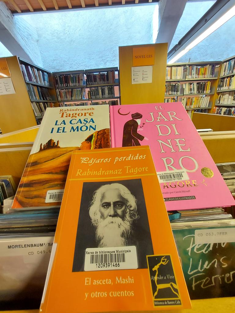 Bviladecavalls's tweet photo. 7 maig 1861
Naixia a Calcuta, Rabindranath Tagore #escriptor #poeta #filòsof #músic #pedagog i #pintor.Va rebre el #PremiNobel de #Literatura
#llibres #lectura #llegim #cultura #bibliotequesxbm
#Viladecavalls https://t.co/yY5CSitLeL