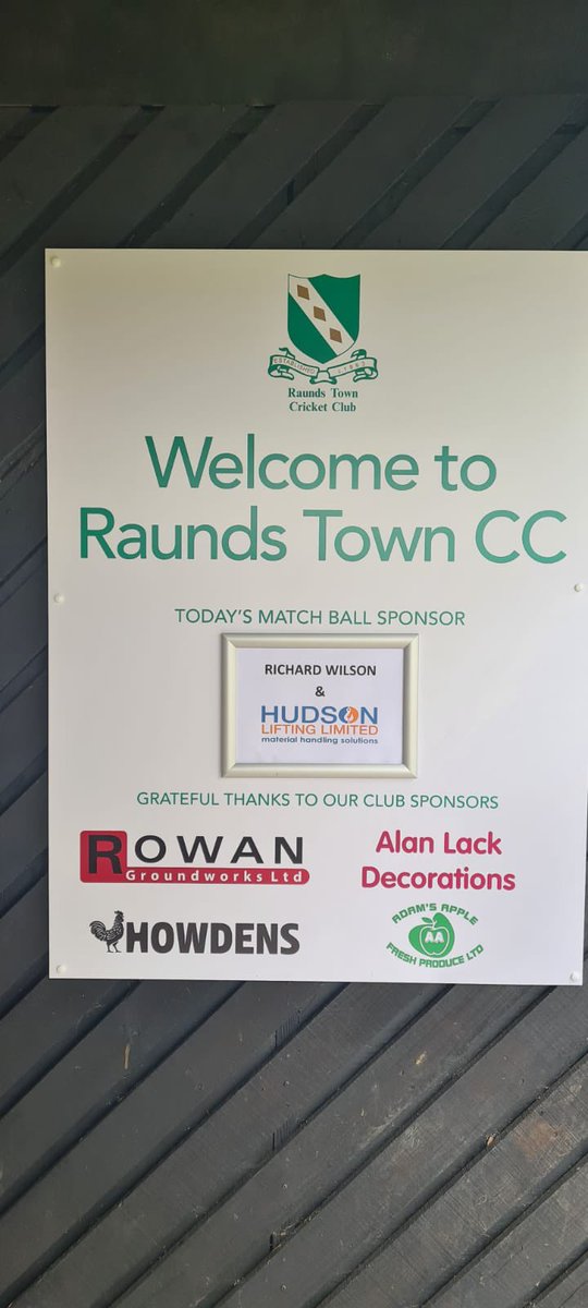 Raundstowncc's tweet photo. 🏏GAME DAY🏏
1XI travel to @GtOakleyCC 
2XI are home to @HouseHortonCC 

Our match ball sponsors today are Richard Wilson and Hudson lifting Ltd. https://t.co/R8aslUBiqX