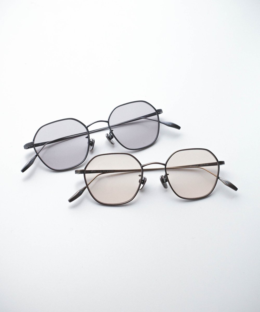 ALL TITANIUM VINTAGE COLOR GLASSES [ RePLAY × Oh My Glasses ] 本日