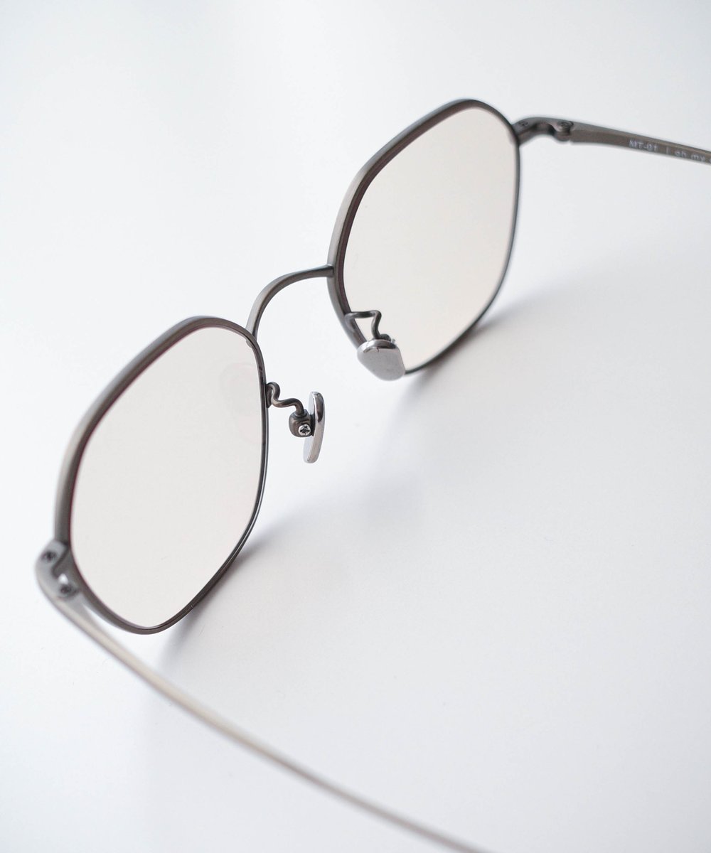 ALL TITANIUM VINTAGE COLOR GLASSES [ RePLAY × Oh My Glasses ] 本日