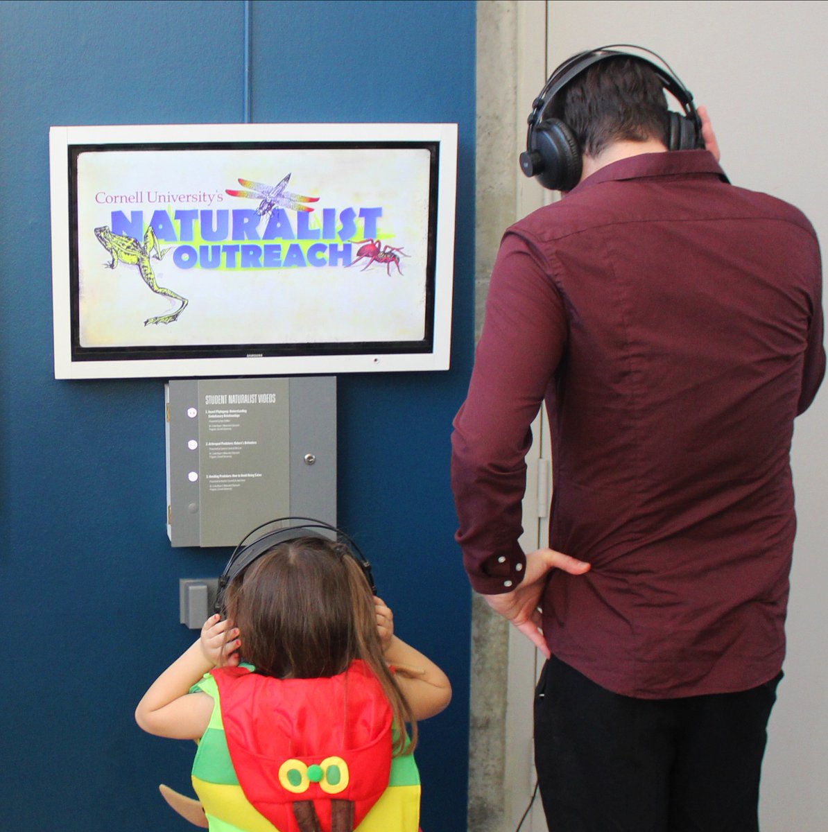 PRInstitution's tweet photo. Pay-what-you-wish today and tomorrow at the Museum of the Earth! 🎟️  ✨  Explore activities for all ages in the new #SixLeggedScience exhibit, and check out the new insect-inspired arrivals in the gift shop! 🐞 🦋 🐛 https://t.co/D0X9G4njIo https://t.co/HZz9jshi21